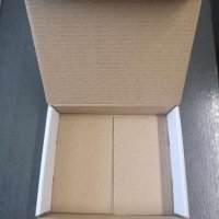 Картонена кутия със свързан капак, снимка 1 - Други - 41667544
