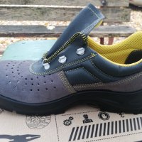 Чисто нови Италиански Работни обувки  Panda и Stenso номер 44 и 45, снимка 2 - Други - 38189111