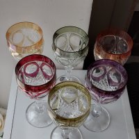 Кристални чаши-комплект от шест броя,многоцветен кристал, снимка 1 - Чаши - 41484526
