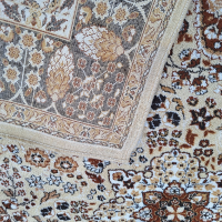 Персийски килим много запазен , снимка 3 - Килими - 44811148