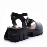 Дамски сандали от естествена кожа модел на ПРАДА, снимка 2 - Сандали - 41145157