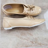 Дамски обувки лачени , снимка 3 - Дамски ежедневни обувки - 41718113