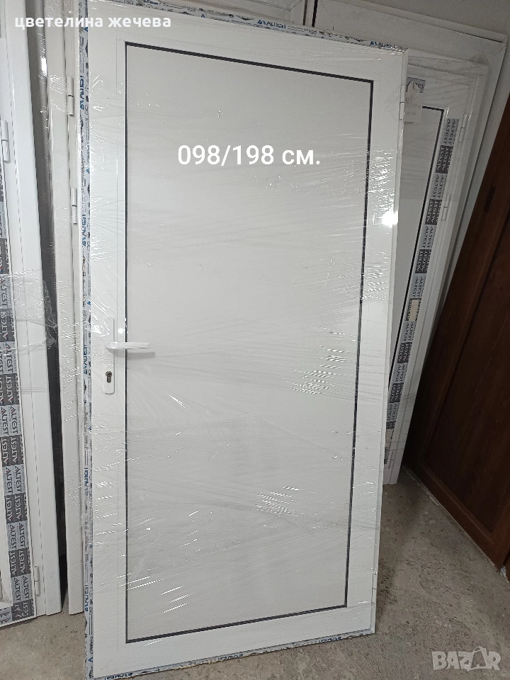 Алуминиева врата с каса 098/198см., снимка 1