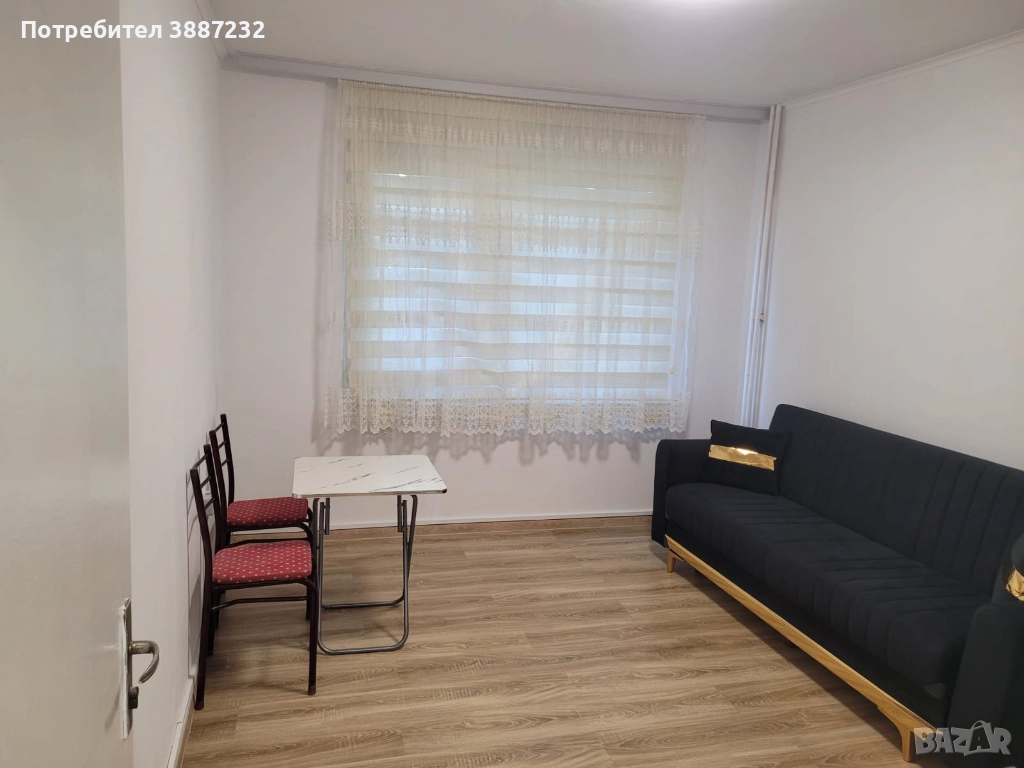 Продавам едностаен апартамент до Ред Кафе, снимка 1