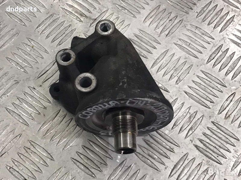 Корпус маслен филтър Toyota Corolla 2.0D4-D,116кс.,2004г., снимка 1