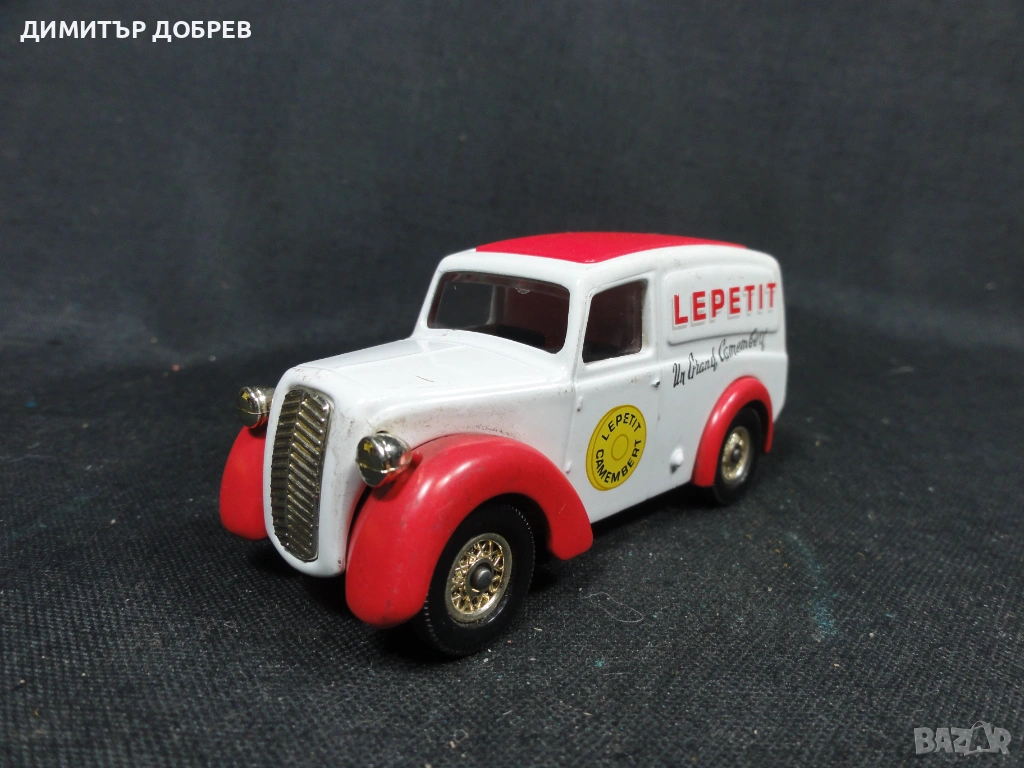 СТАРА РЕТРО МЕТАЛНА КОЛИЧКА MORRIS Z VAN CORGI, снимка 1