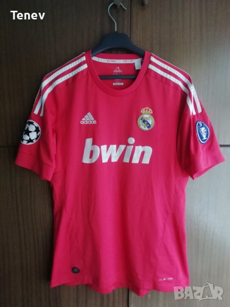 Real Madrid Adidas Champions League оригинална рядка тениска фланелка Реал Мадрид екип червен, снимка 1