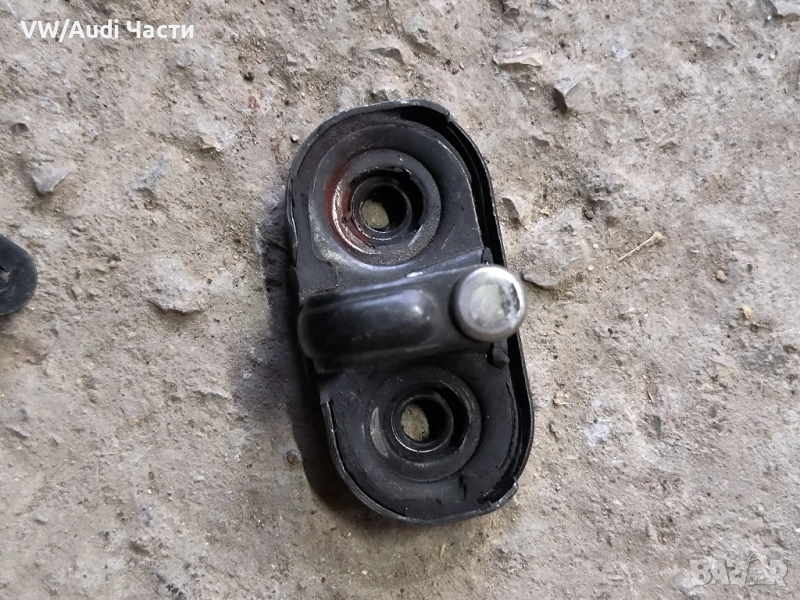 Ключалка механизъм заден капак багажник Голф 5 Пасат Джета VW Golf 5 Passat Touran Jetta 1T0827517, снимка 1