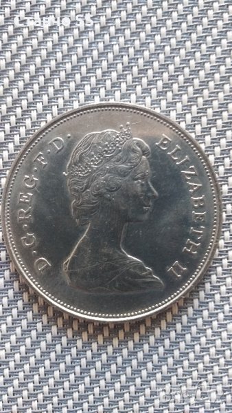 Монета  Корона от 1981г. на Принца на Уелс и лейди Даяна, снимка 1