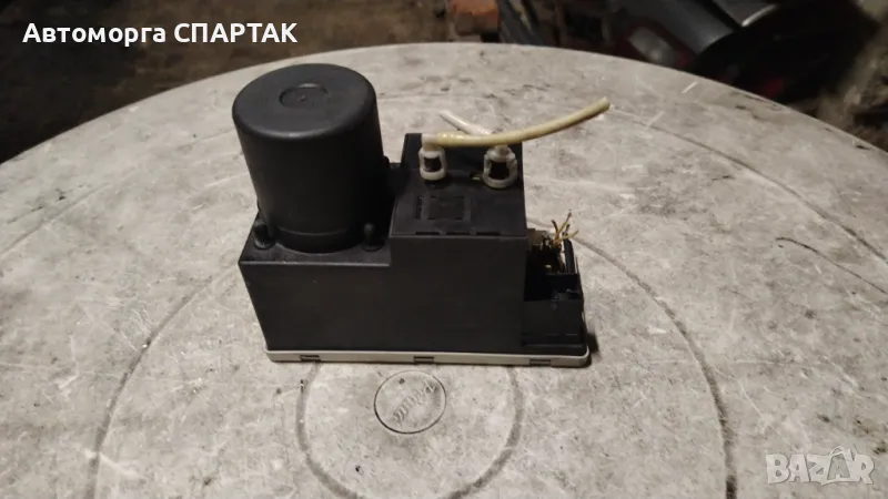 AUDI A3 A4 A8 централна помпа за затваряне 8L0862257 8L0 862 257 92460004, снимка 1