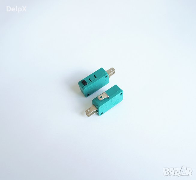 Ключ незадържащ НО зелен 250V 10A, снимка 1