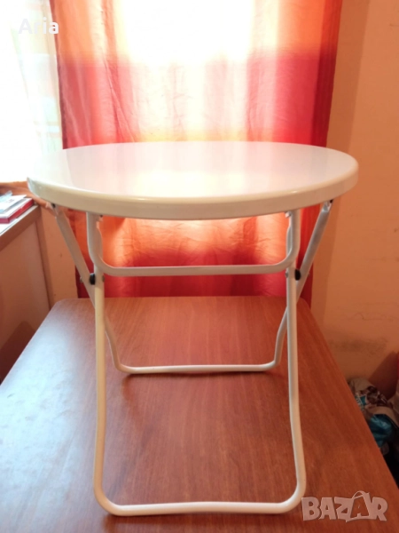 Сгъваема метална масичка , снимка 1