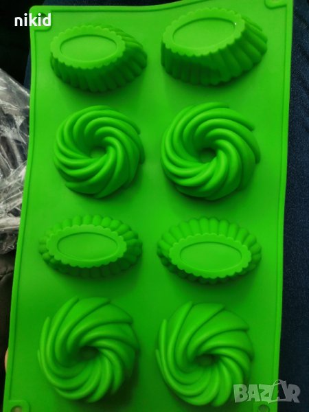 8 мини кексче кексчета и лодки тарталети силиконов молд за кошнички мъфини бонбони, снимка 1