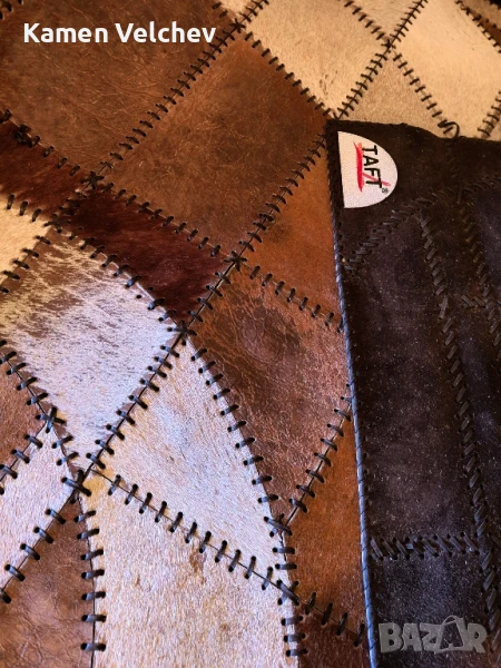 Килим от телешка кожа- пачуърк с лек косъм..., снимка 1