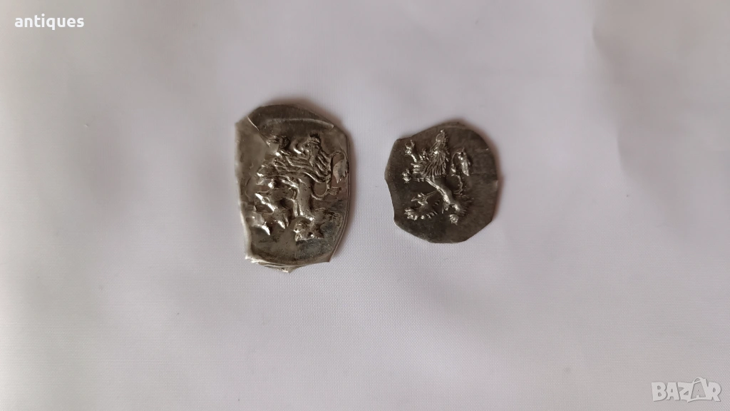 Стари метални проби на лъжа от герба, снимка 1