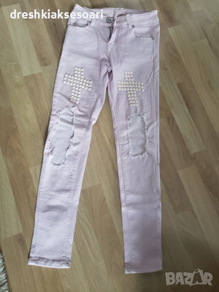 Розови дънки с дупки и пулчета кръст, снимка 1