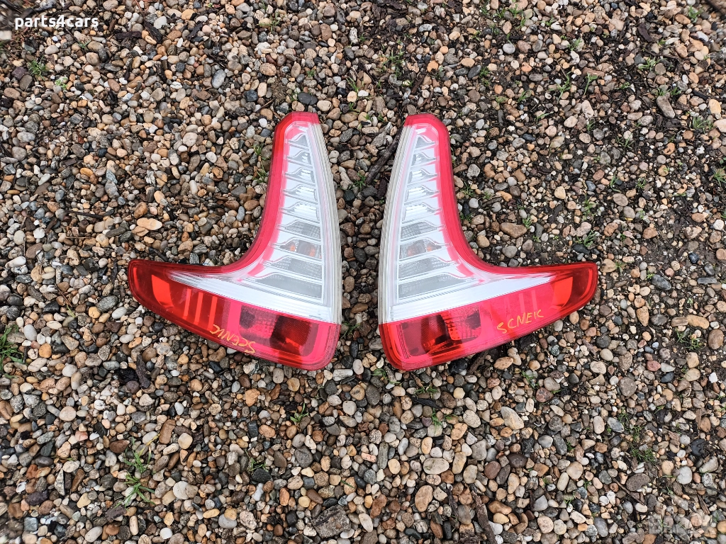 ляв и десен стоп за рено гранд сценик 09- 13 RENAULT CRAND SCENIC III, снимка 1