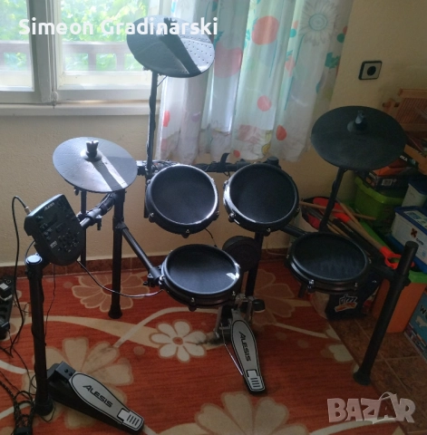 Електронни барабани Alesis Nitro Mesh, снимка 1