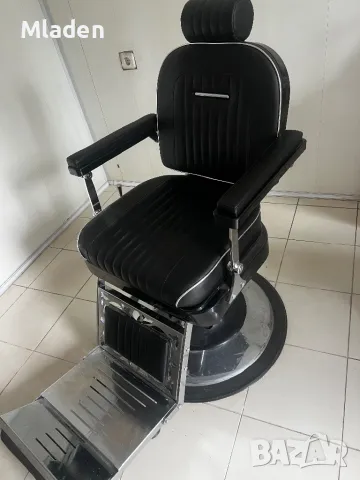 Бръснарски стол/Barber, снимка 3 - Фризьорски столове - 49605811