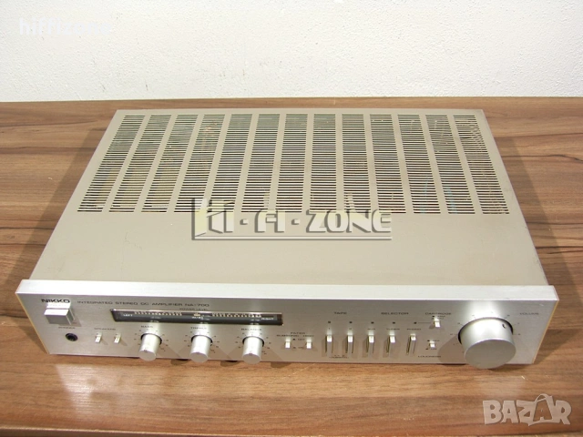 Усилвател   Nikko na-700 , снимка 3 - Ресийвъри, усилватели, смесителни пултове - 53708449