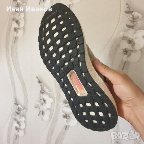 оригинални маратонки Adidas Ultraboost 19 номер 43-43 1/3, снимка 7 - Маратонки - 41398676