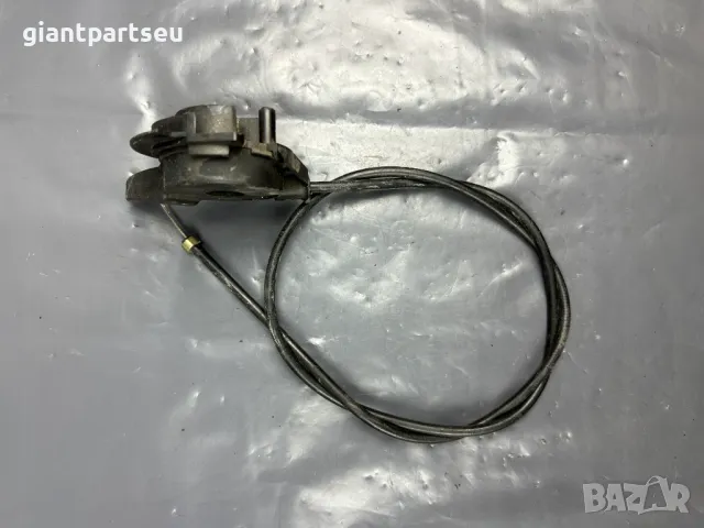 Жило за Преден Капак Мерцедес Mercedes-benz W220 A2208800359, снимка 3 - Части - 49143212