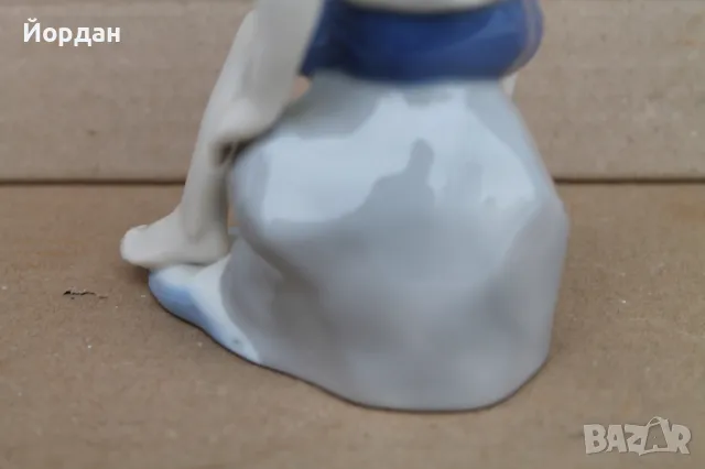 Немска порцеланова фигурка DDR ''Момче с лодка'', снимка 11 - Колекции - 47957518