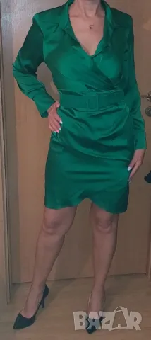 Официална сатенена рокля Fervente , снимка 2 - Рокли - 47777441