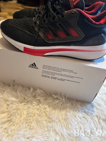 Дамски маратонки Adidas, снимка 7 - Маратонки - 53212641