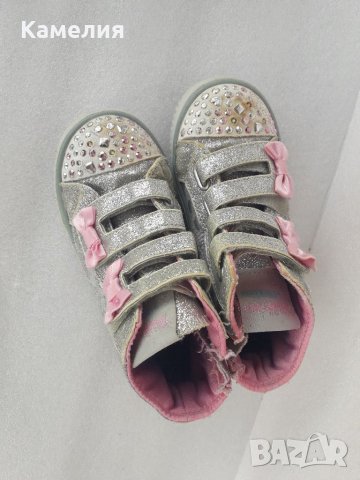 Светещи обувки за момиче Skechers, 26 номер , снимка 3 - Детски маратонки - 40852712