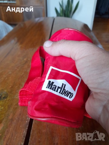 Стара чантичка Marlboro, снимка 2 - Други ценни предмети - 42539778