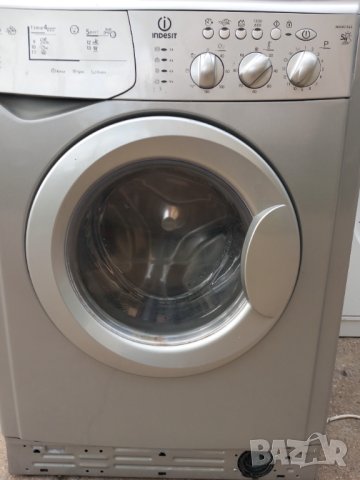 Продавам на части пералня със сушилня Indesit WIDXL 126 S