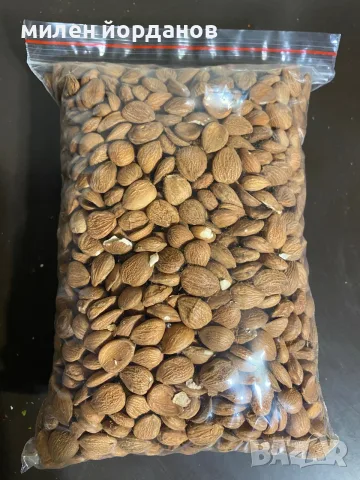 Продавам бадеми и орехи, снимка 3 - Други - 56357097