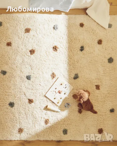 Детски килим на точки Zara Home 90 х 150 см, снимка 4 - Други - 49381540