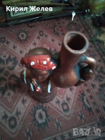 Бутилка стара керамична фигурална  ръчно рисувана етно тематика 43745, снимка 11 - Колекции - 44449158