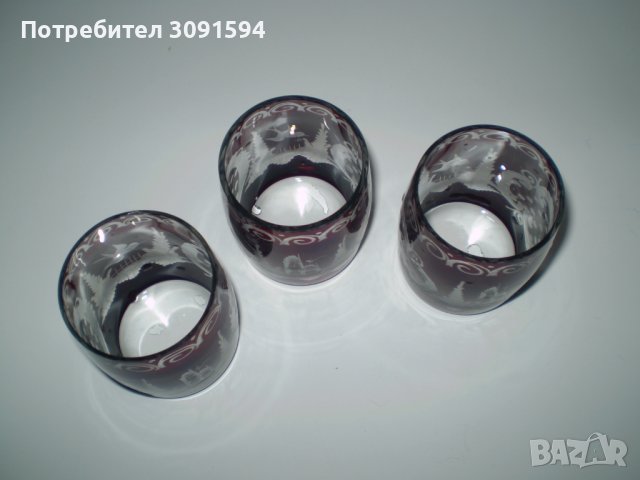 Три Стари кристални чаши червен кристал , снимка 5 - Антикварни и старинни предмети - 40039952