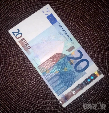 Банкнота 20 евро - 2002год., снимка 5 - Нумизматика и бонистика - 53447539