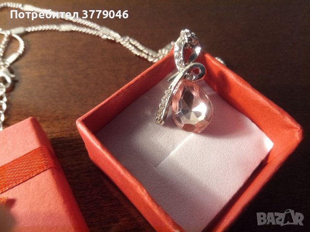 Колие с кристал, снимка 6 - Колиета, медальони, синджири - 41449015