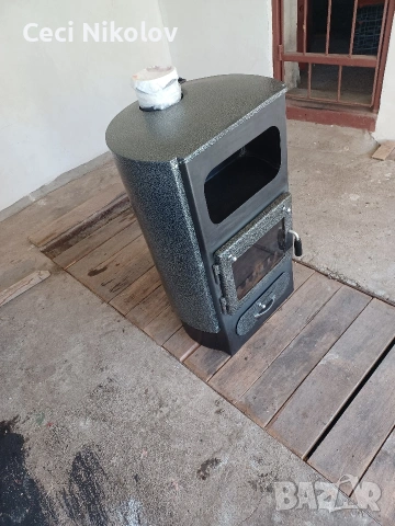 камина на дърва