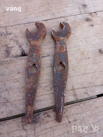 Стари ключове, снимка 2 - Гуми и джанти - 35767271