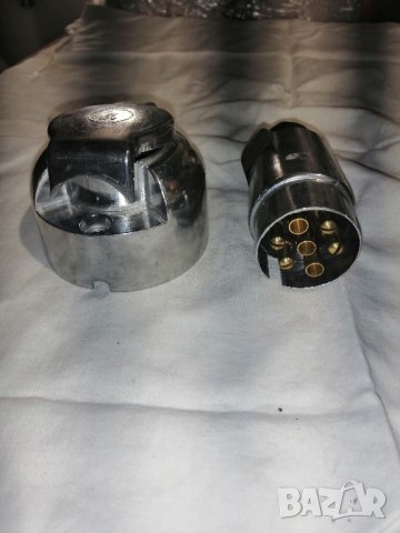 Букса /алуминиева/за ремарке12/24v-комплект. 