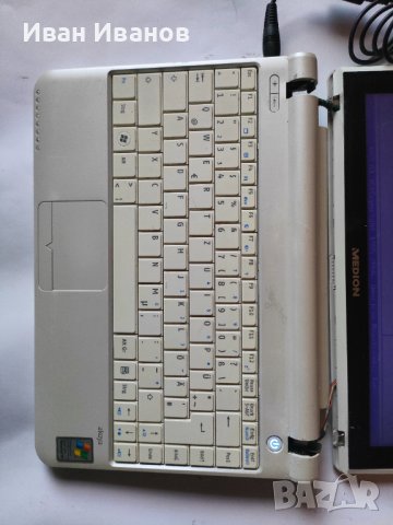 Лаптоп medion akoya e1312, снимка 5 - Лаптопи за работа - 38965540