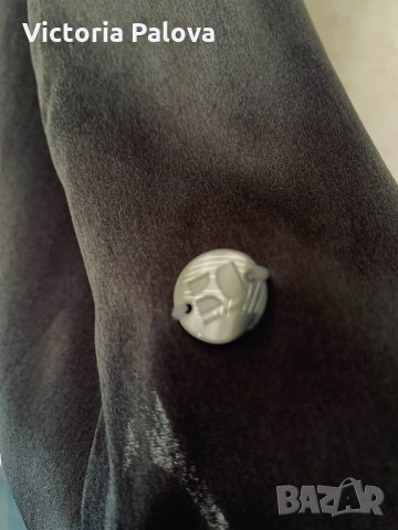 Блуза HUGO BOSS кралска коприна, снимка 14 - Блузи с дълъг ръкав и пуловери - 36028837