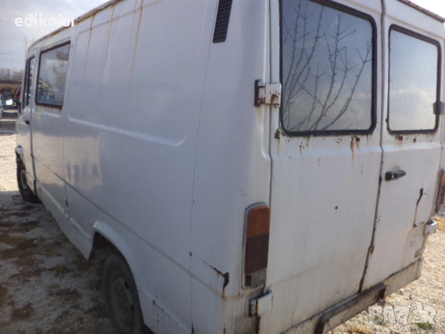 Мерцедес 207 на части, снимка 4 - Бусове и автобуси - 53208252