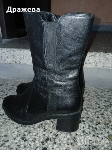 Дамски зимни ботуши -N 38