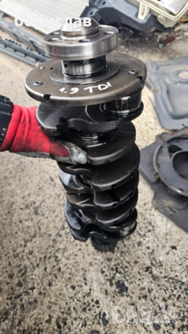 Колянов вал за Фолксваген 1.9 тди, снимка 5 - Части - 51477661