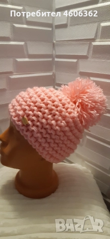 различни видове ръчно изплетени шапки, снимка 3 - Шапки - 51906292