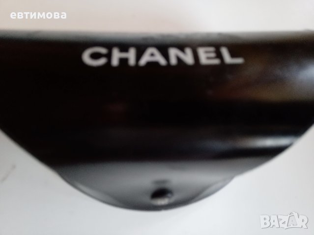 Дамски слънчеви очила CHANEL, снимка 6 - Слънчеви и диоптрични очила - 41438001