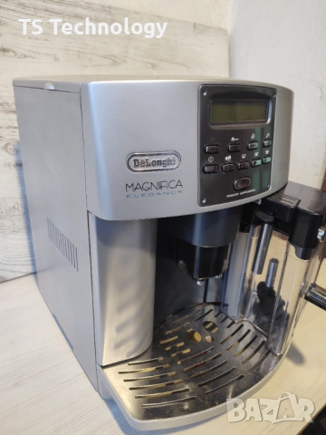ГАРАНЦИЯ ! Delonghi Magnifica с кана / Кафеавтомат - робот, снимка 4 - Кафемашини - 53039031