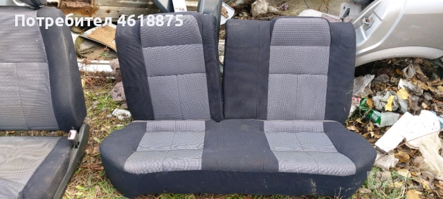 седалки Daihatsu Sirion